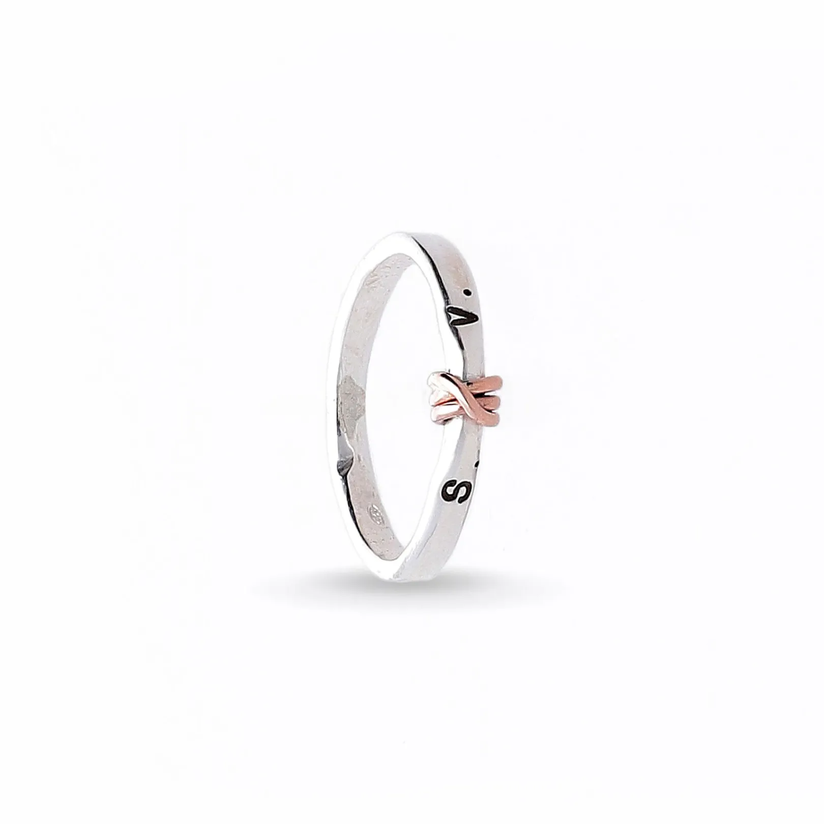anello_in_argento_con_ele_3.webp Anello in Argento con elemento tre fili in Oro Rosa 9kt | Rubinia Gioielli Outlet