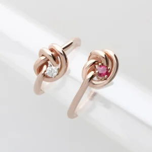 Anello Nodi d'Amore in Oro Rosa 9kt con Diamante Colorless Certificato | Rubinia Gioielli Discount