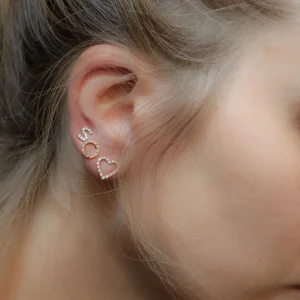 Mono Orecchino Filodamore in Oro Bianco 9kt e Cuore di Diamanti Bianchi | Rubinia Gioielli Sale