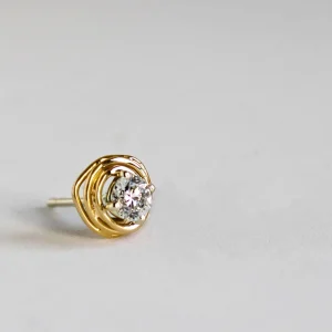 Mono Orecchino Filodellavita in Oro Giallo e Diamante Colorless | Rubinia Gioielli Outlet